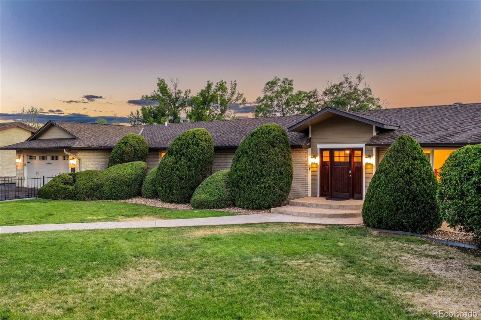 3121 Mountain Shadows Drive