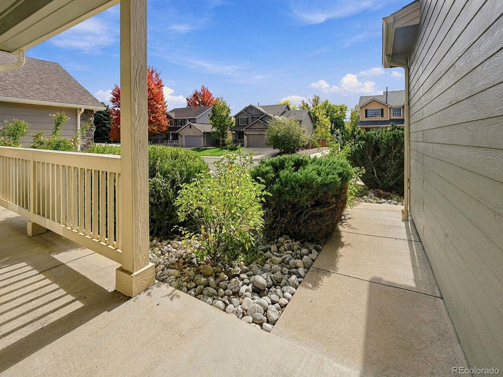 Photo of 11059 W Aqueduct Drive, Littleton, CO 80127 (MLS # 4114769)