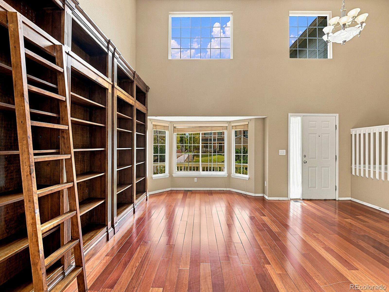 11059 W Aqueduct Drive