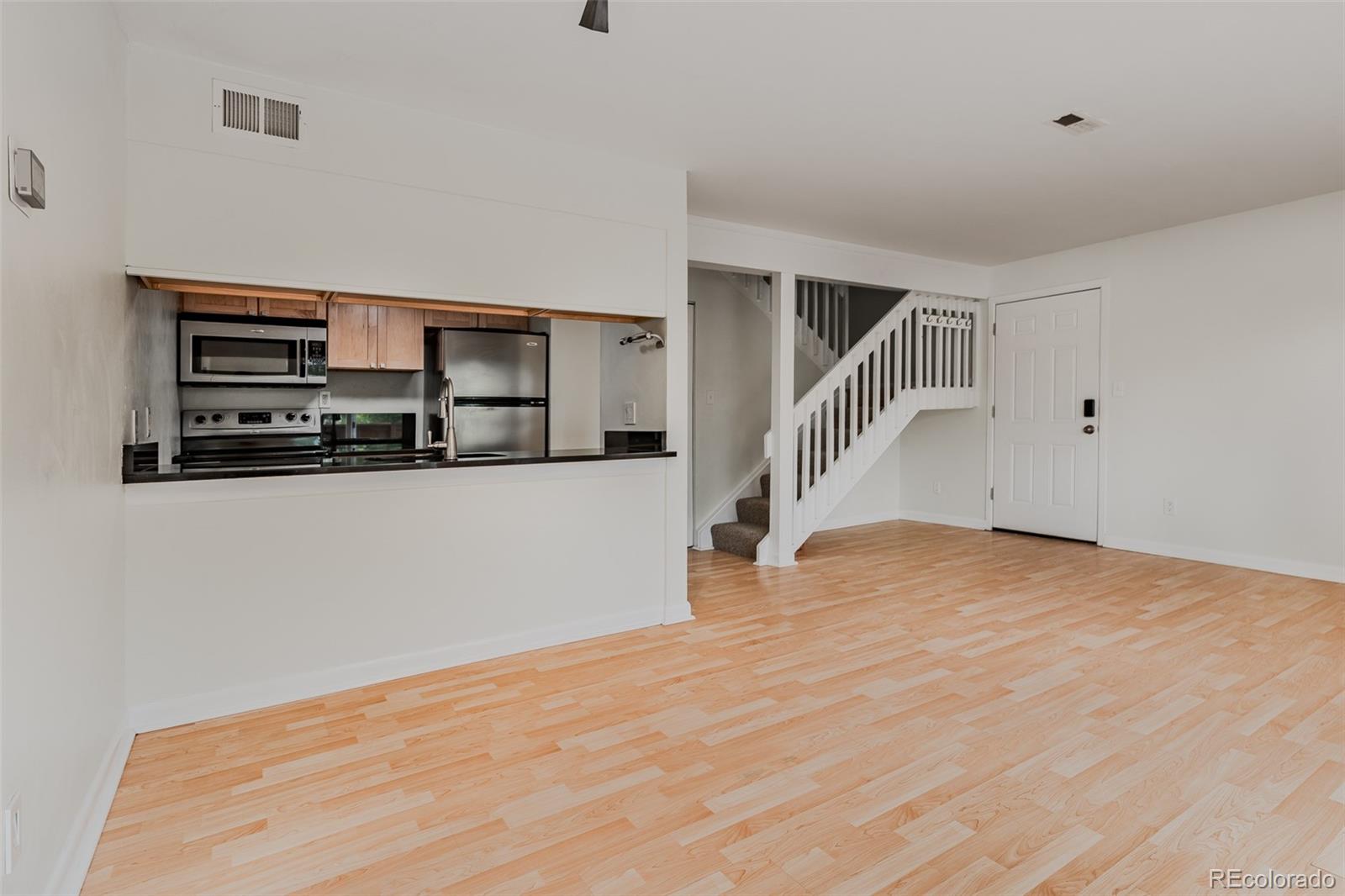 1111 Maxwell Avenue 217