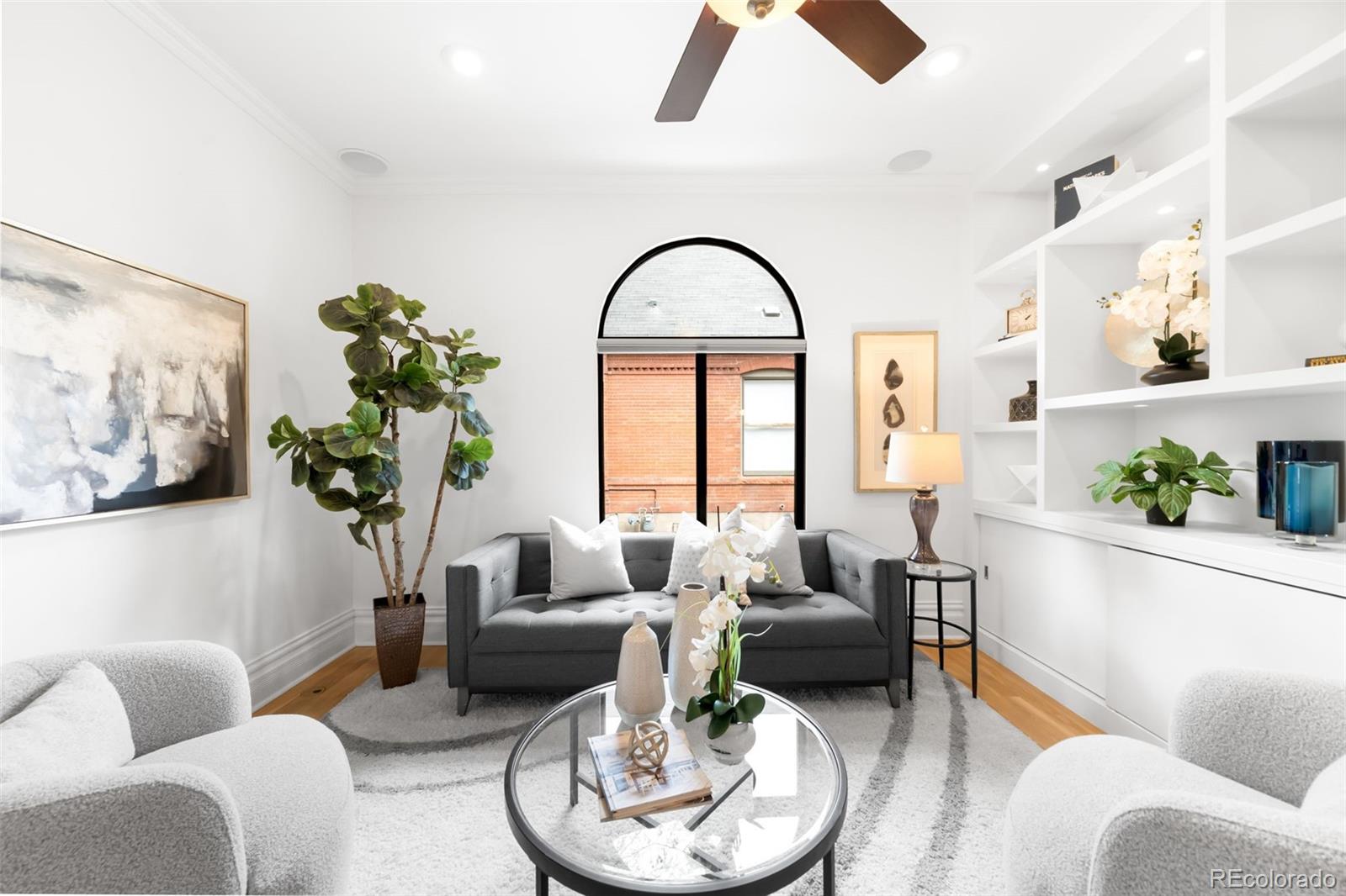 3250 W Hayward Place