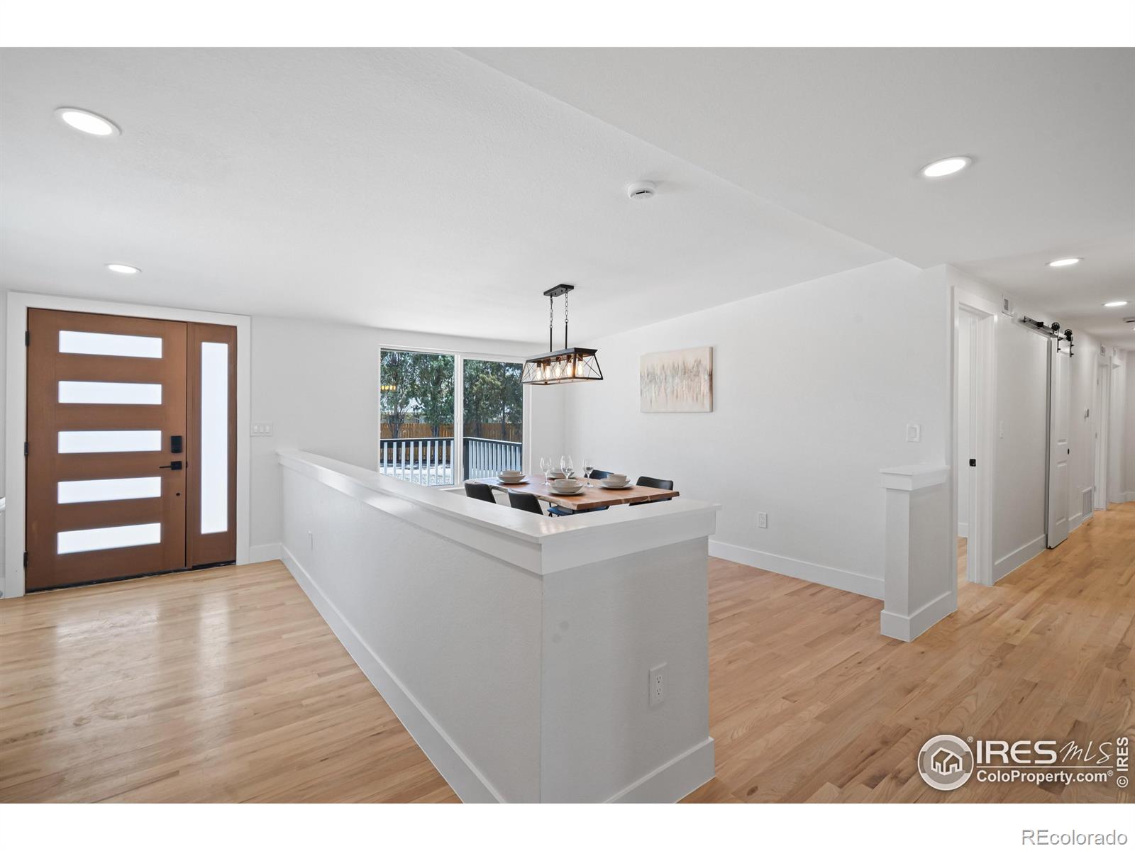 6766 Zenobia Loop