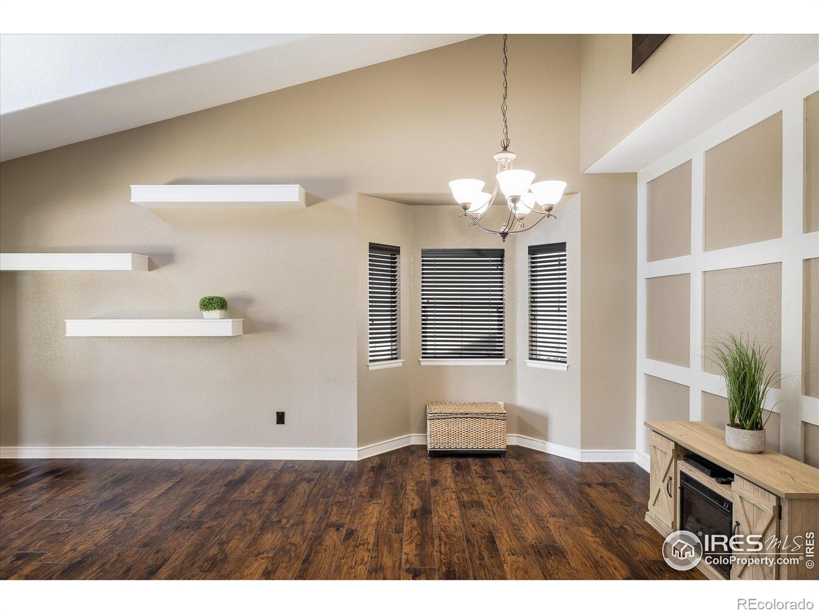 11486 E 119th Place
