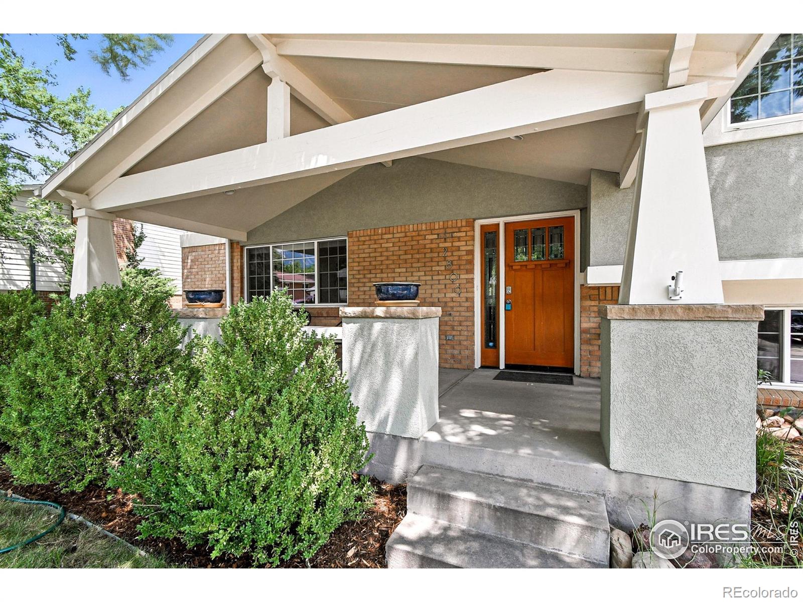 2809 La Grange Circle