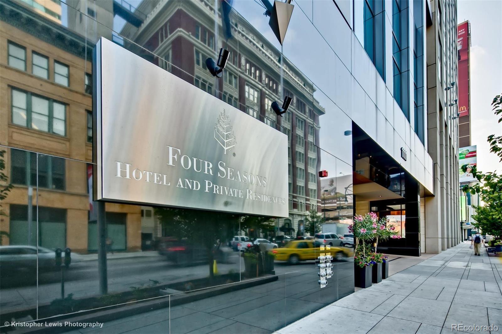 1133 14th Street 2000