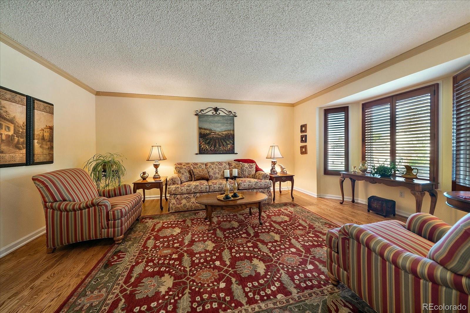 5852 S Danube Circle