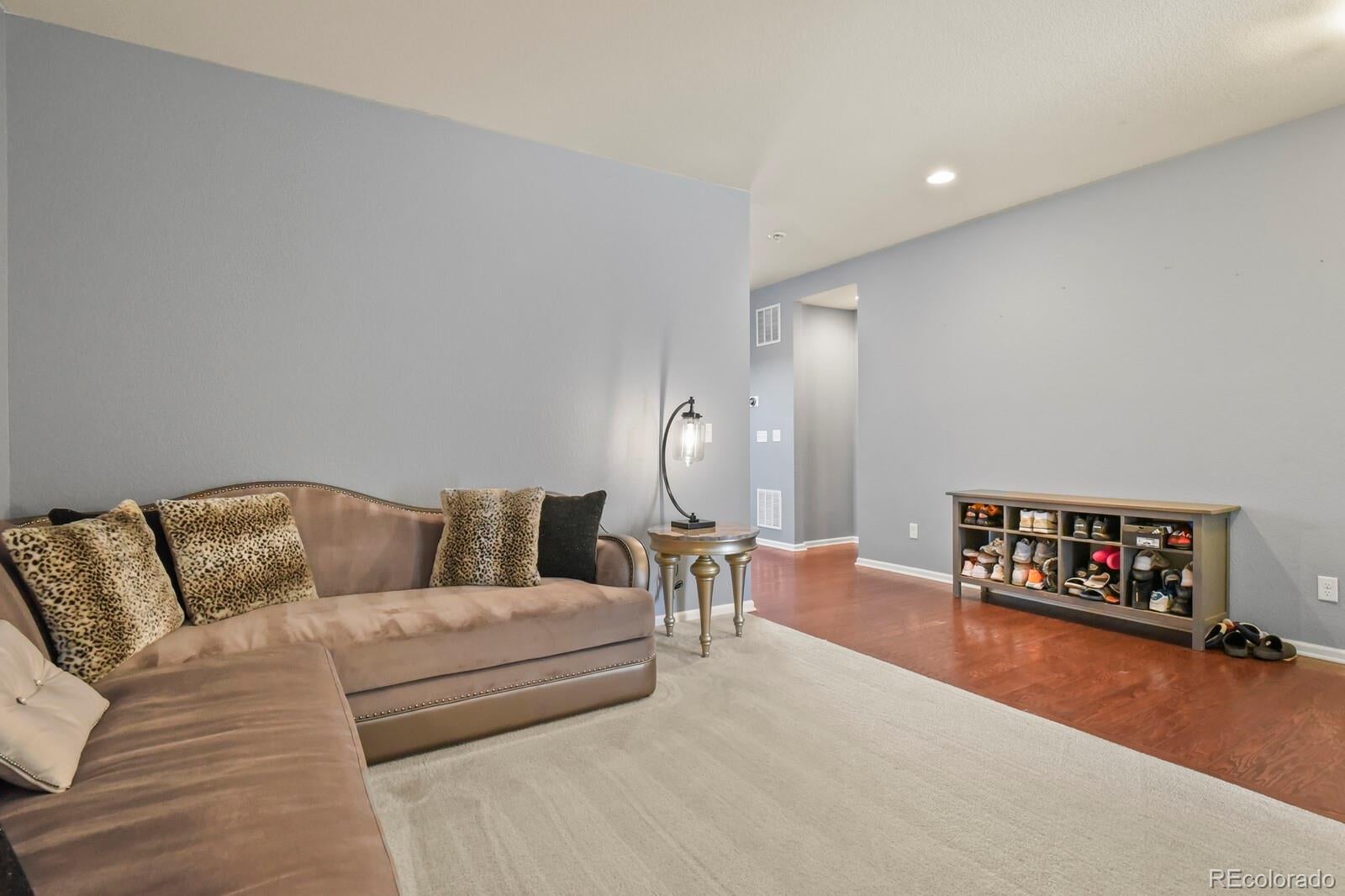 25104 E Archer Place