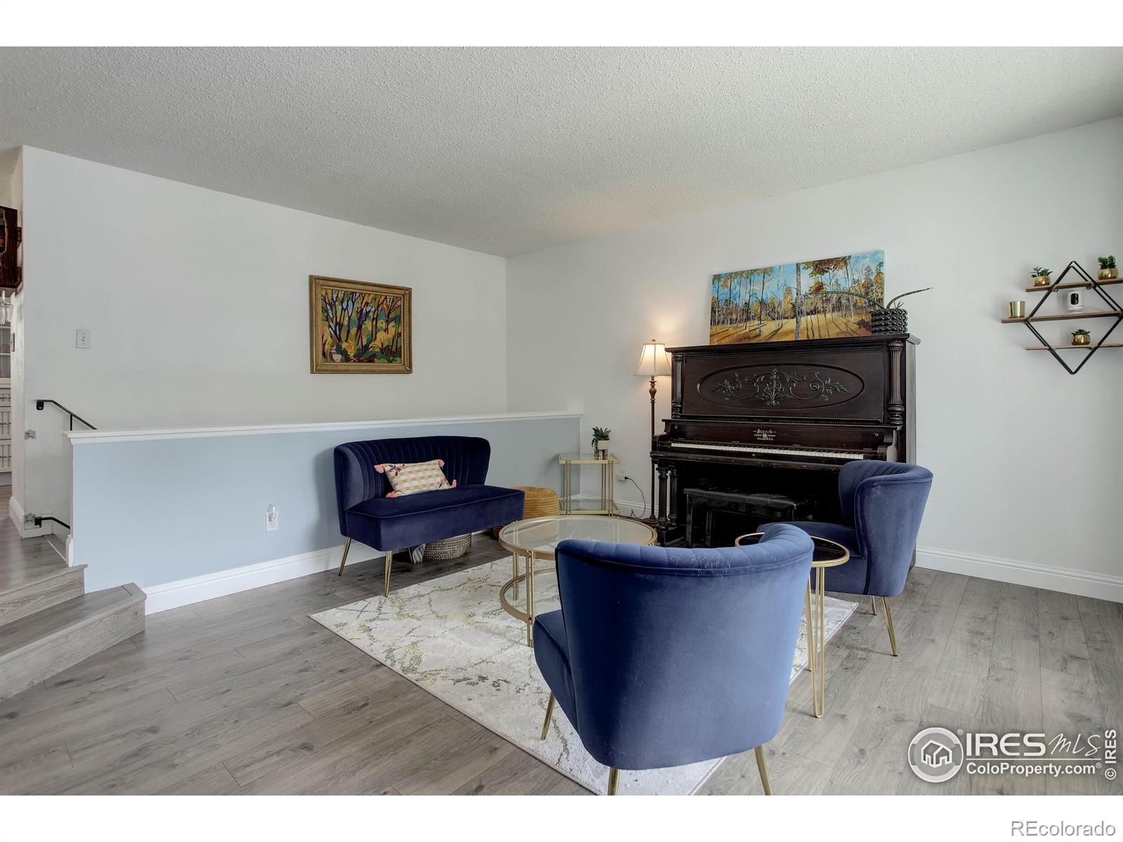 112 Dawson Place