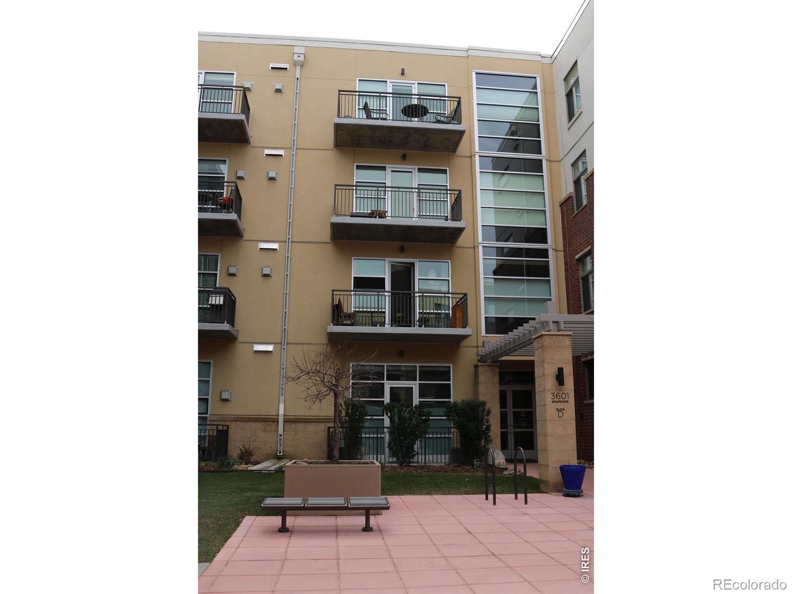 3601 Arapahoe Avenue D-319