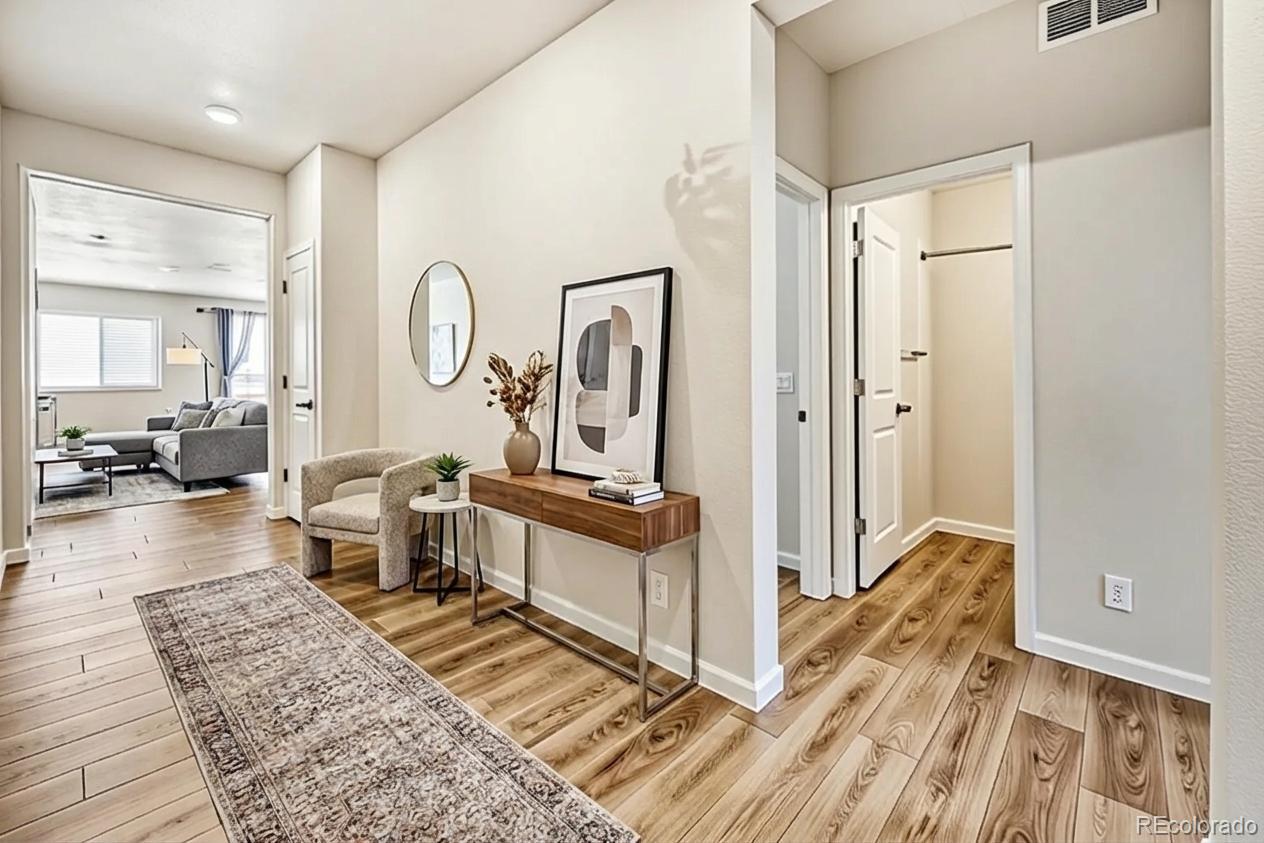 10965 Hayloft Street