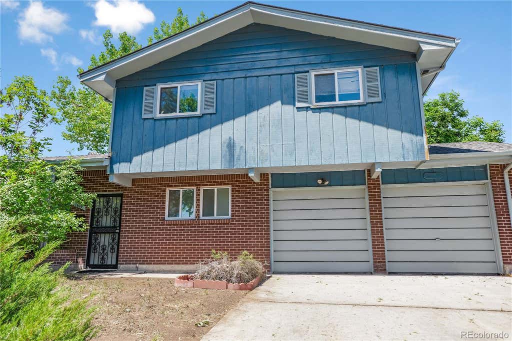 Photo of 1619 S Brentwood Street, Lakewood, CO 80232 (MLS # 9242321)