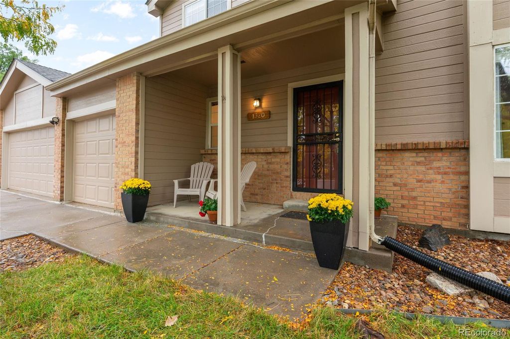 Photo of 1320 Stonehaven Avenue, Broomfield, CO 80020 (MLS # 9729844)