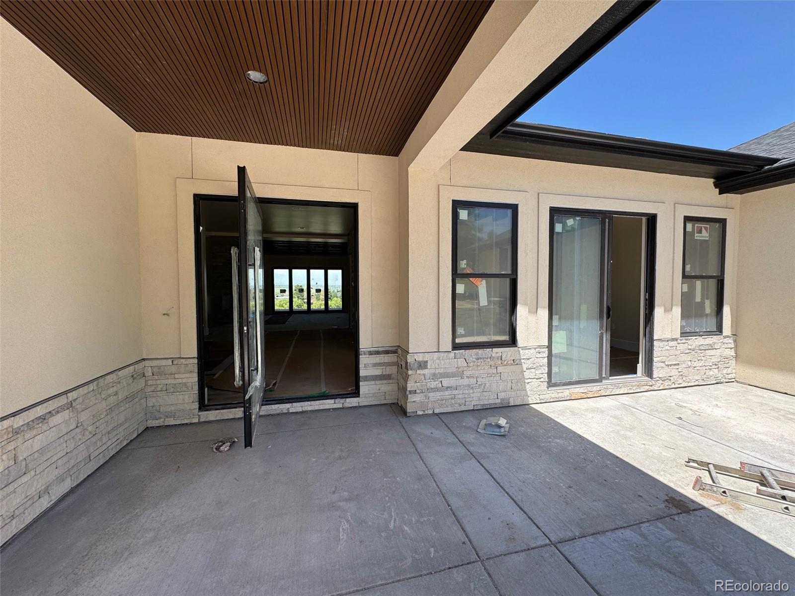 1555 Arrowpoint Court
