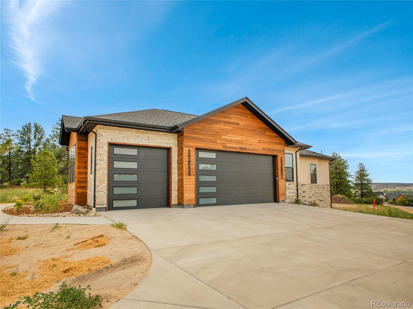 1555 Arrowpoint Court