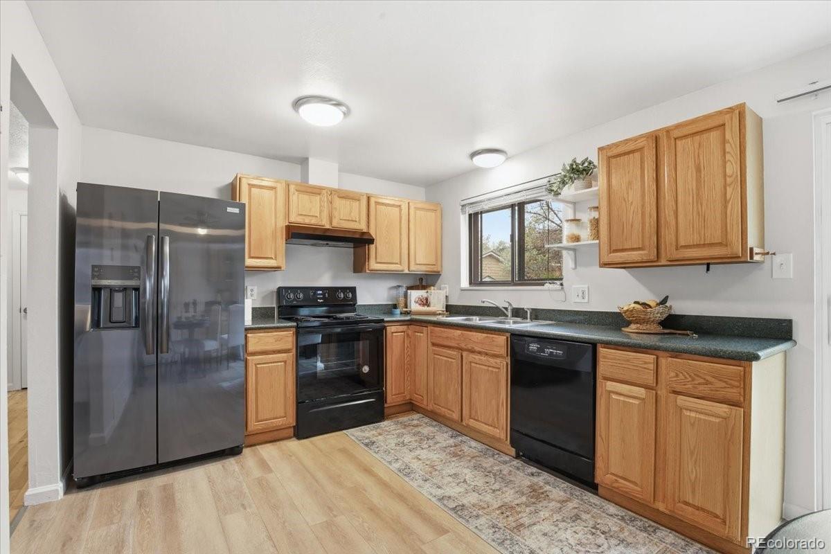 13255 Saturn Drive