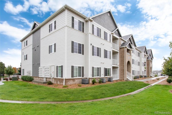 15700 E JAMISON DR UNIT 8305, ENGLEWOOD, CO 80112 - Image e2955f2661fa4700e2c8baa9a5a9b9c2/423348478
