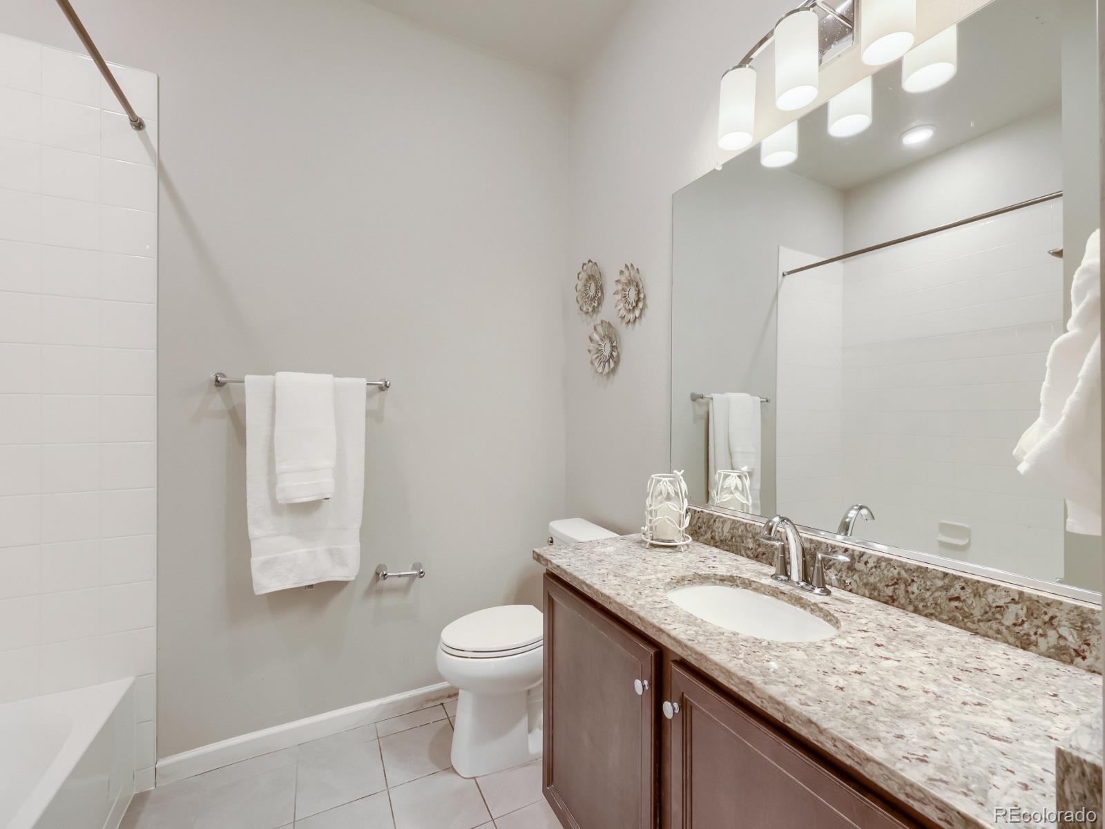 6153 N Ceylon Street 10-108