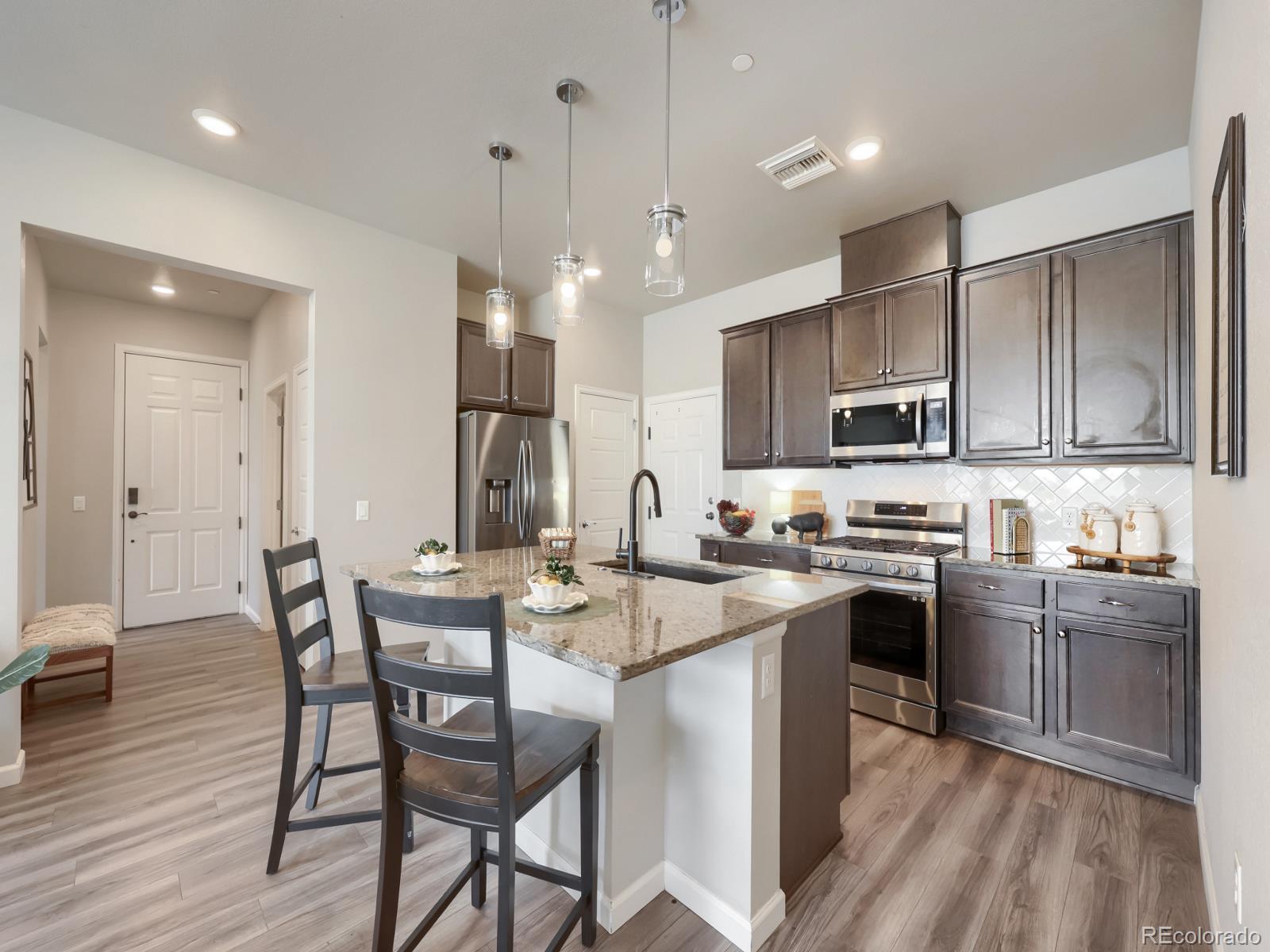 6153 N Ceylon Street 10-108