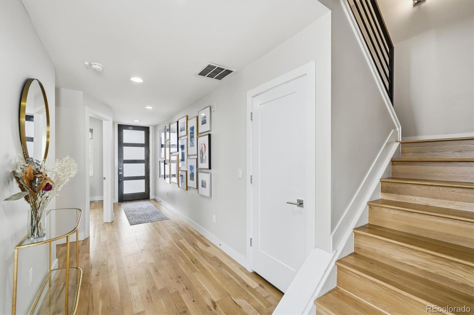 4355 N Raleigh Street