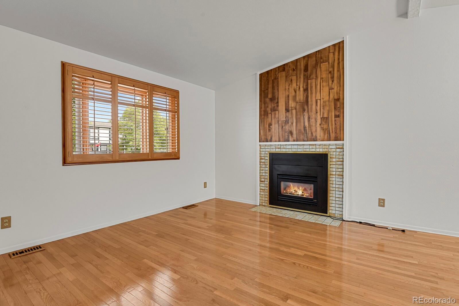 5017 S Quintero Circle