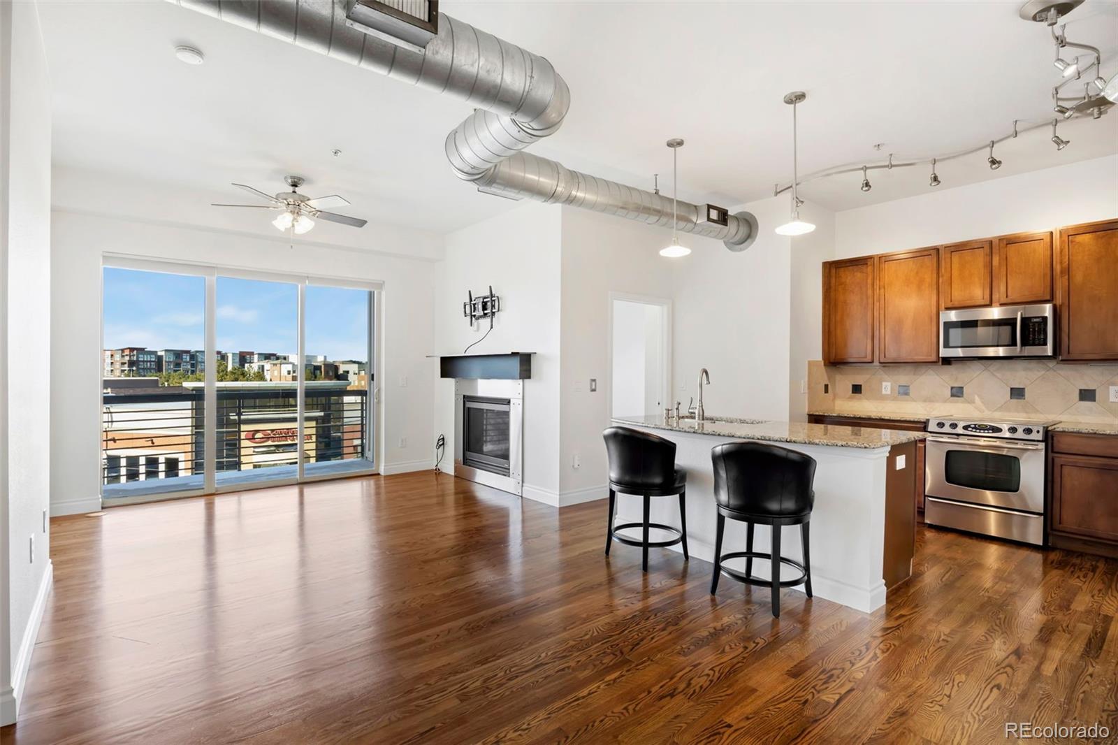 10111 Inverness Main Street 228