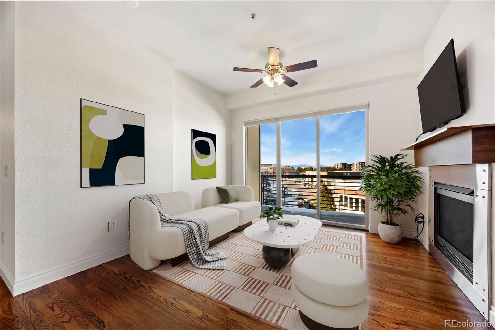 10111 Inverness Main Street 228