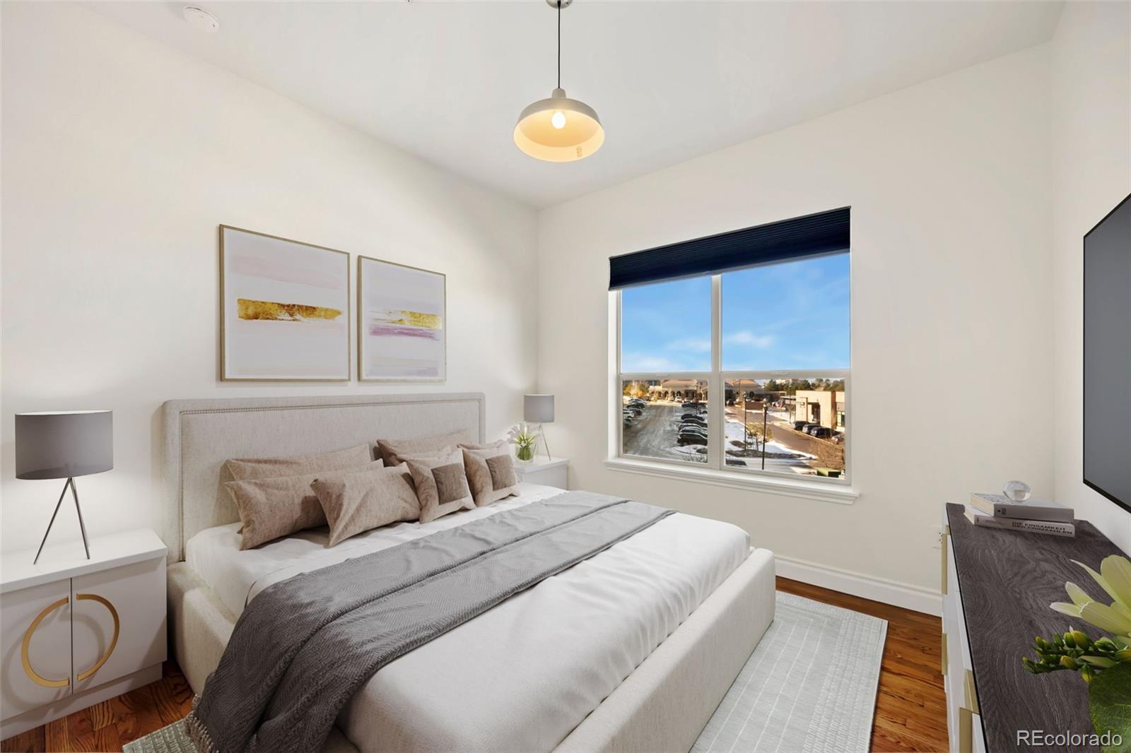 10111 Inverness Main Street 228