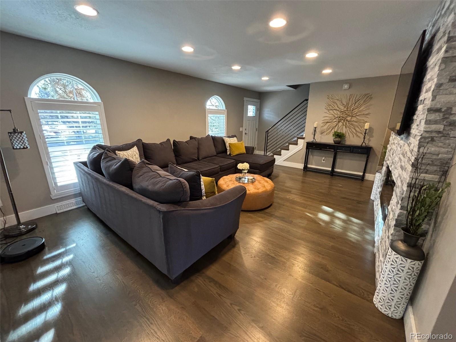 6465 S Dayton Street