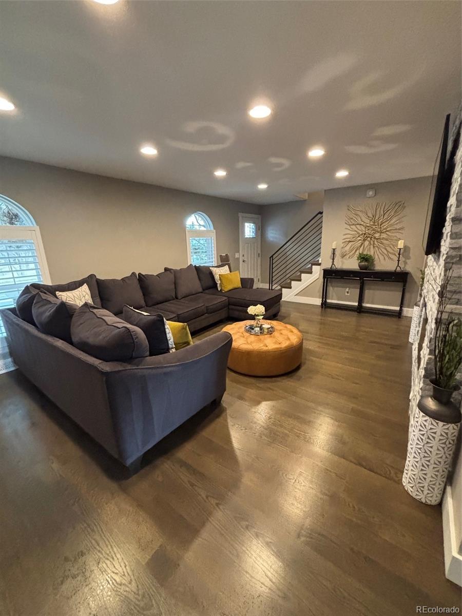 6465 S Dayton Street