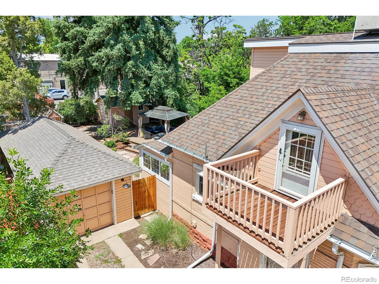 837 N Jefferson Avenue