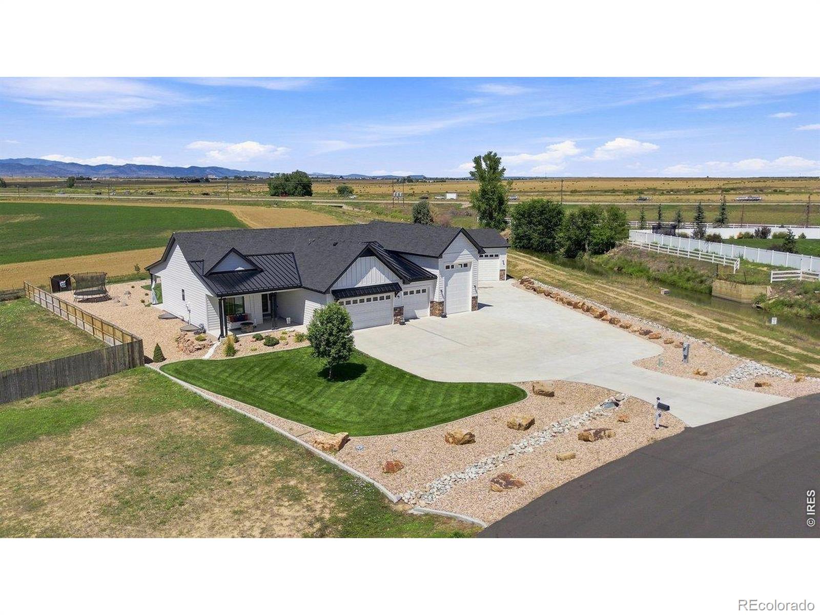 27857 Hopi Trail