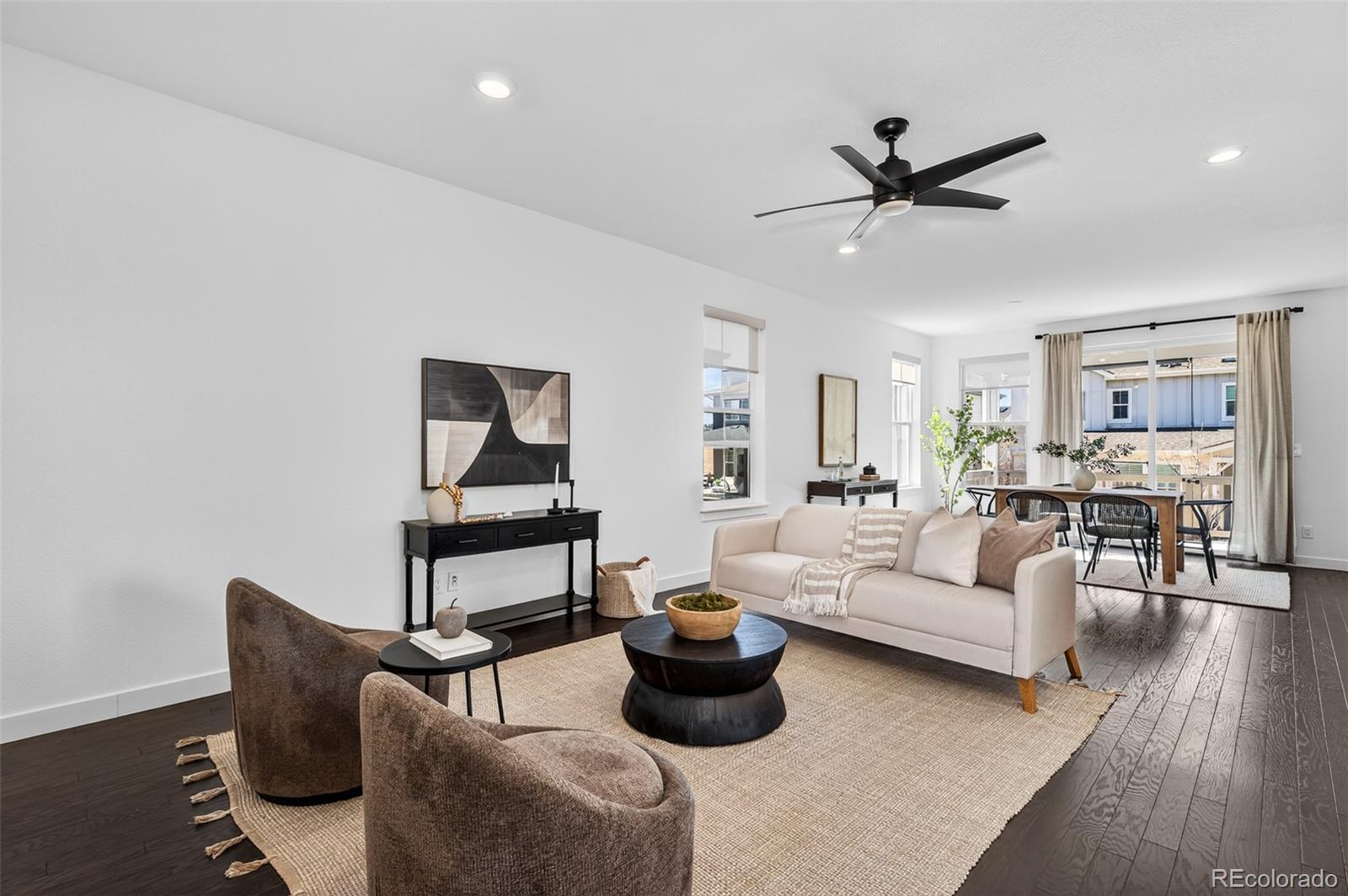 6311 Stable View Street