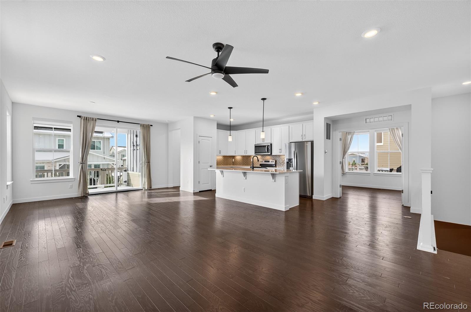 6311 Stable View Street