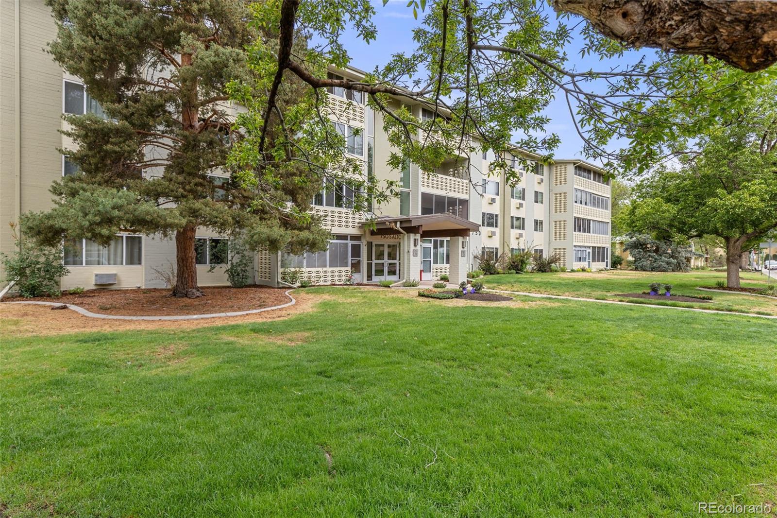 750 S Alton Way 4C