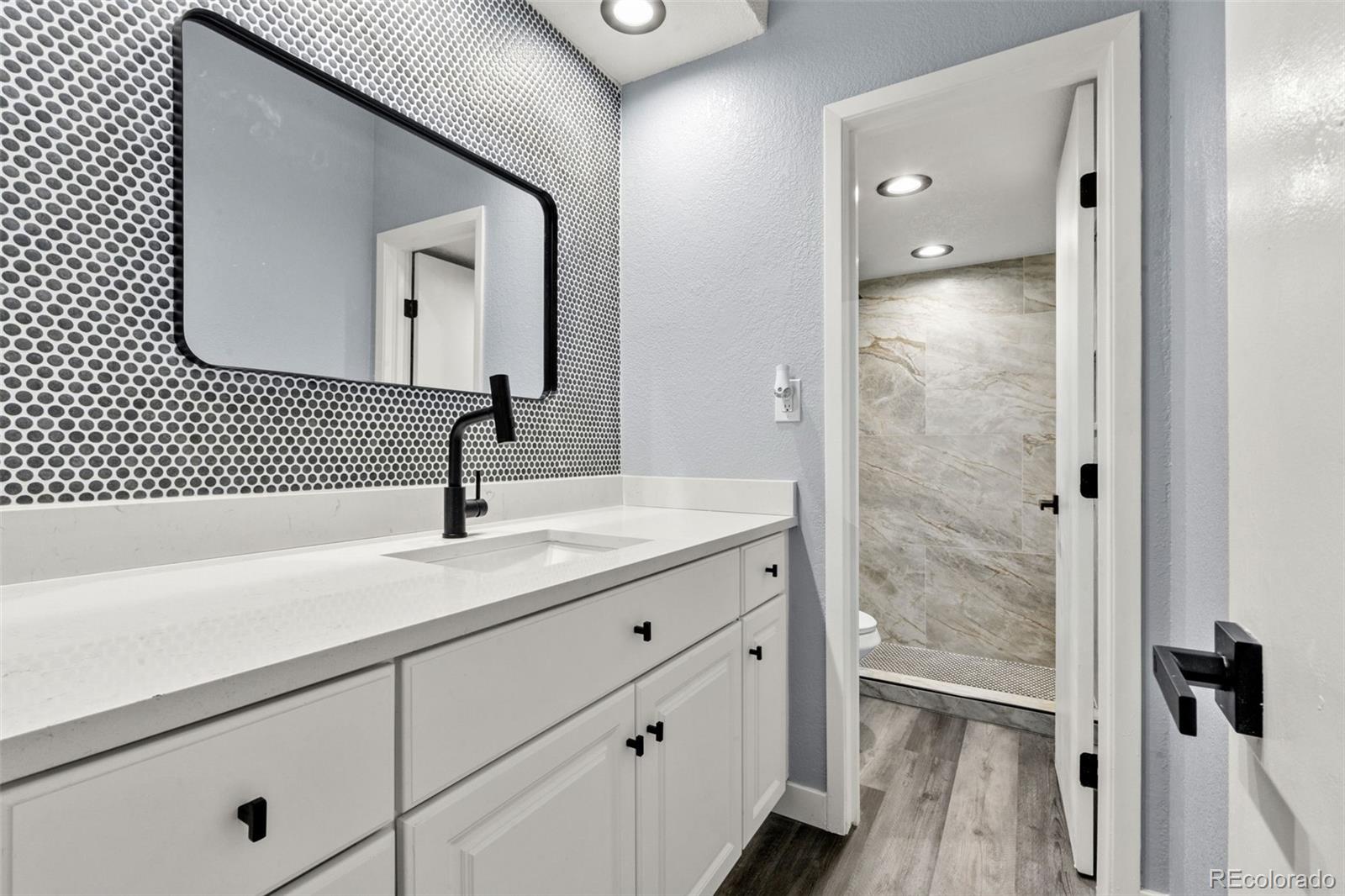 364 S Ironton Street 219, Aurora, CO, 80012 4 364 S Ironton Street 219