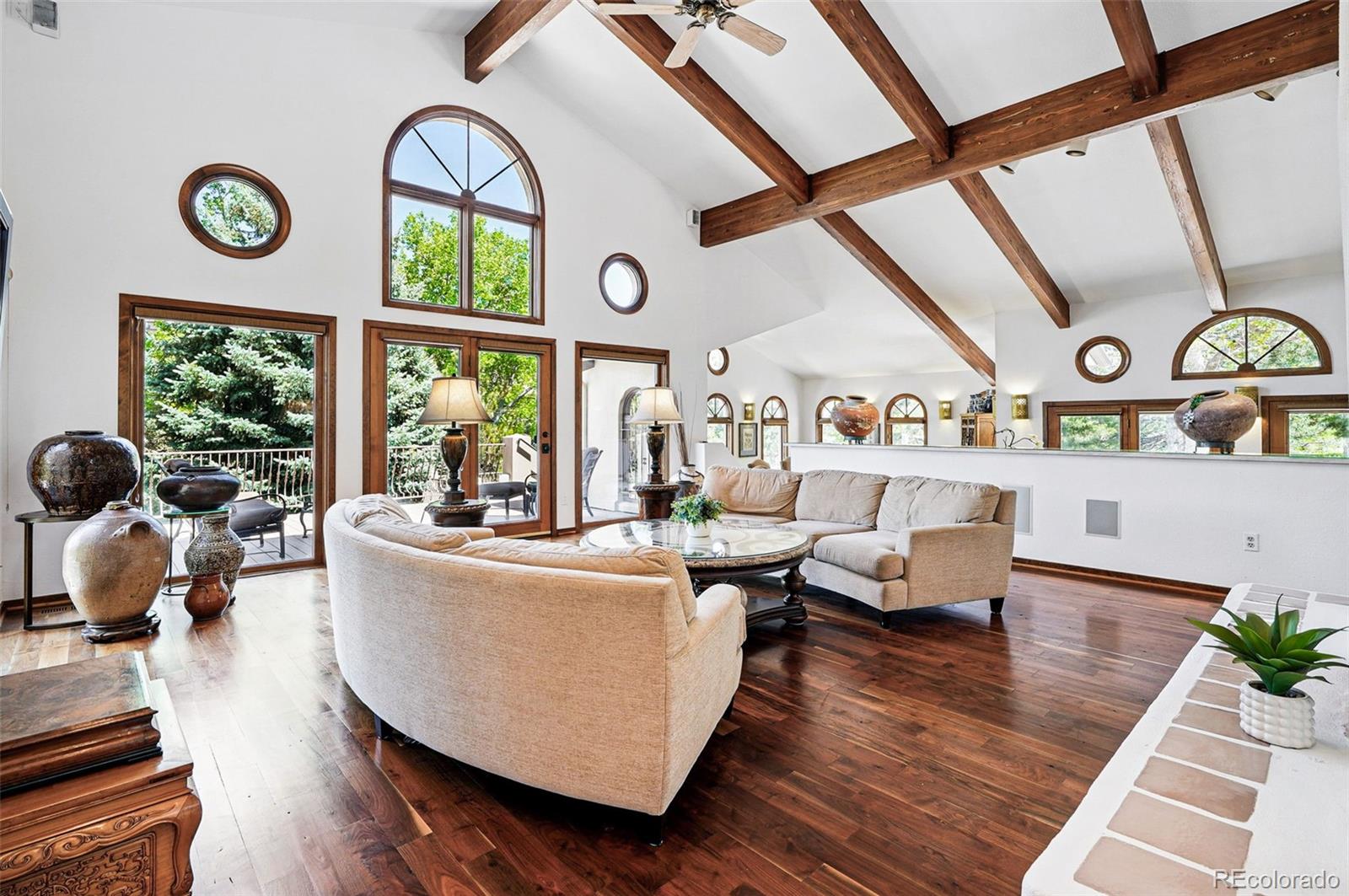 5904 Meadowbrook Drive