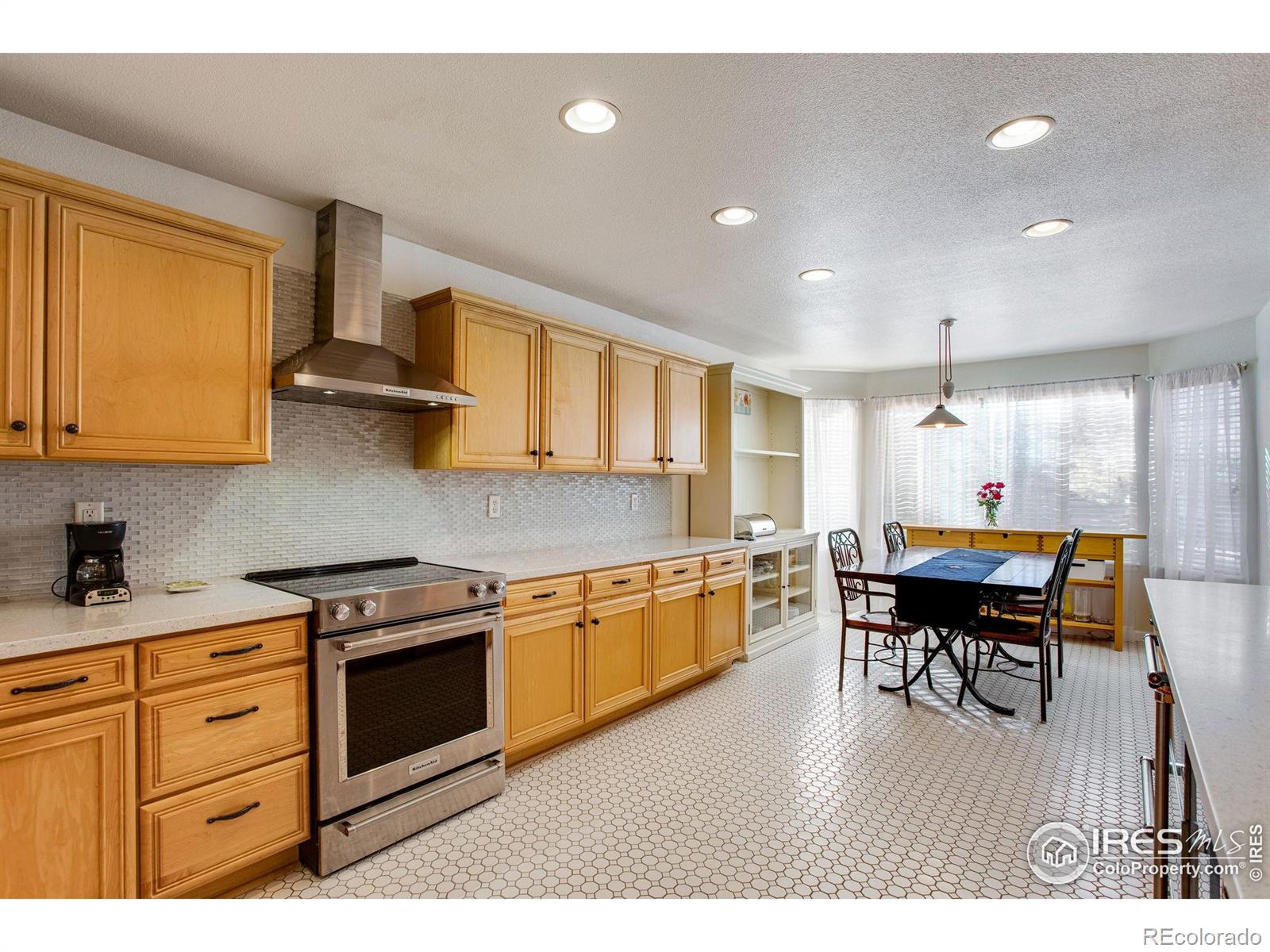 1236 Button Rock Drive