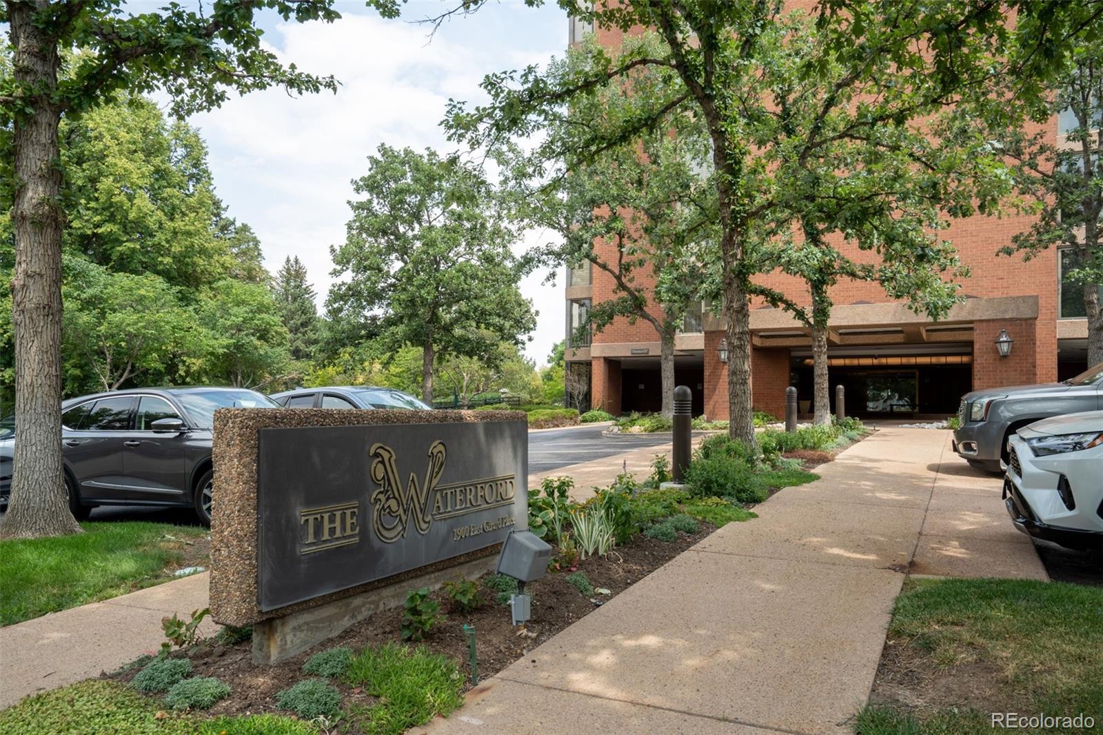 1900 E Girard Place 806