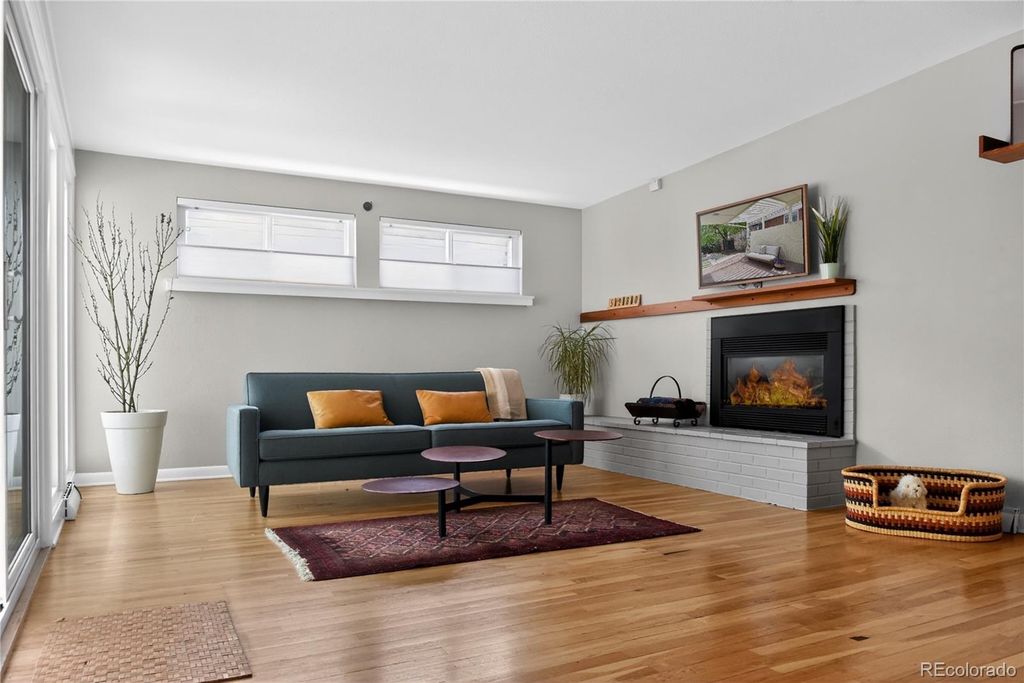 Photo of 260 S Jasmine Street, Denver, CO 80224 (MLS # 1727081)