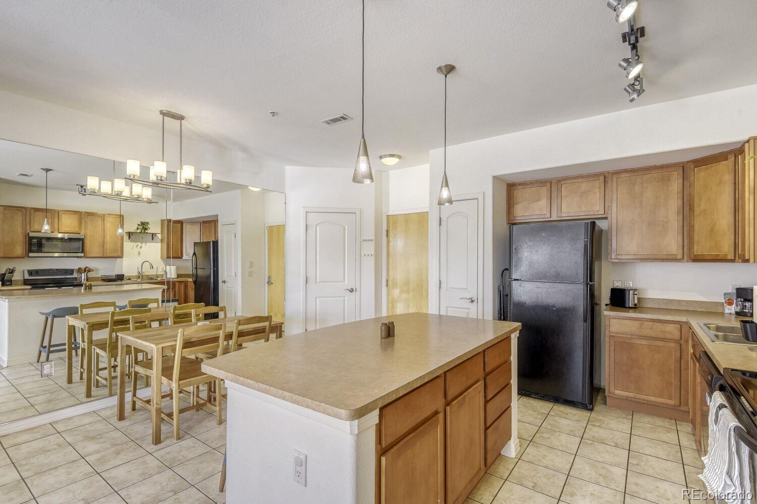 10176 Park Meadows Drive 2304