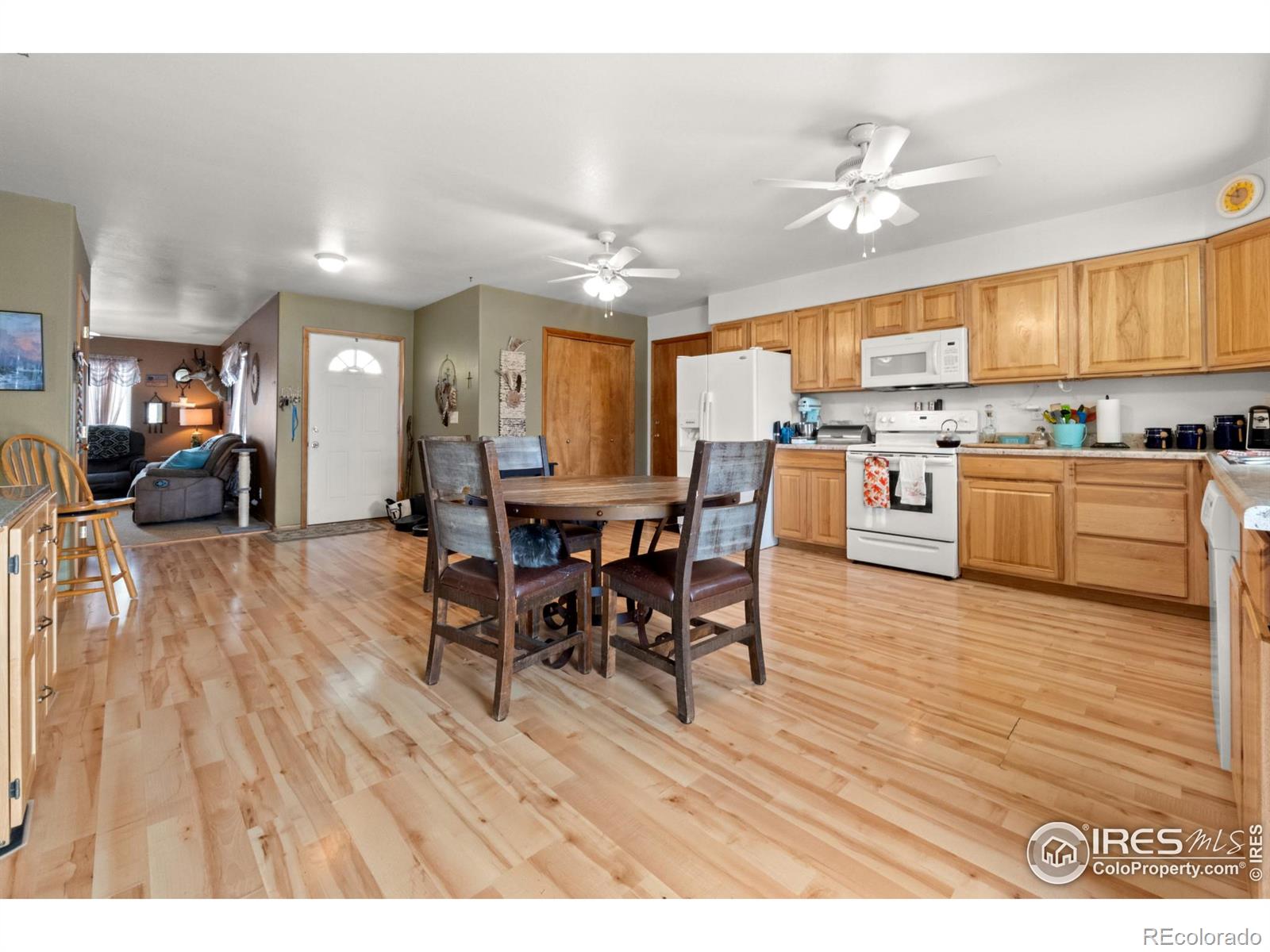 562 East Street, Hillrose, CO, 80733 2 562 East Street