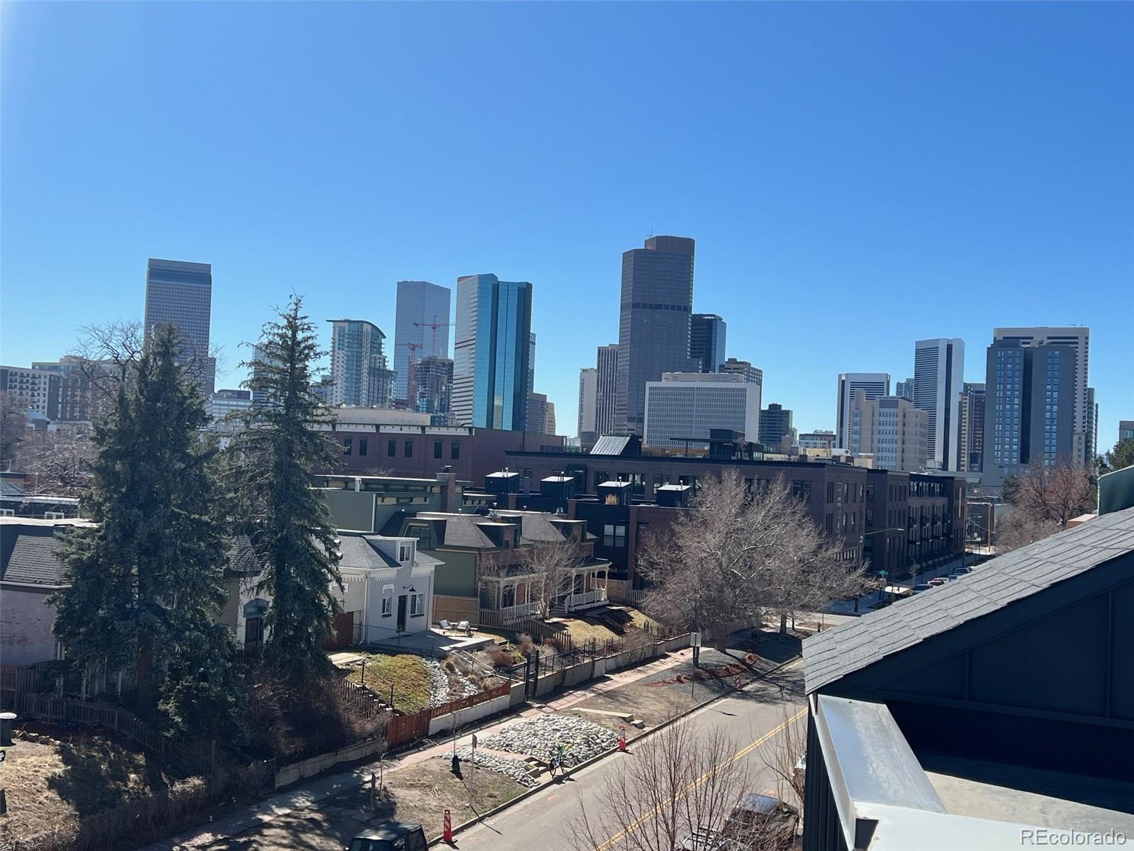 2589 Arapahoe Street