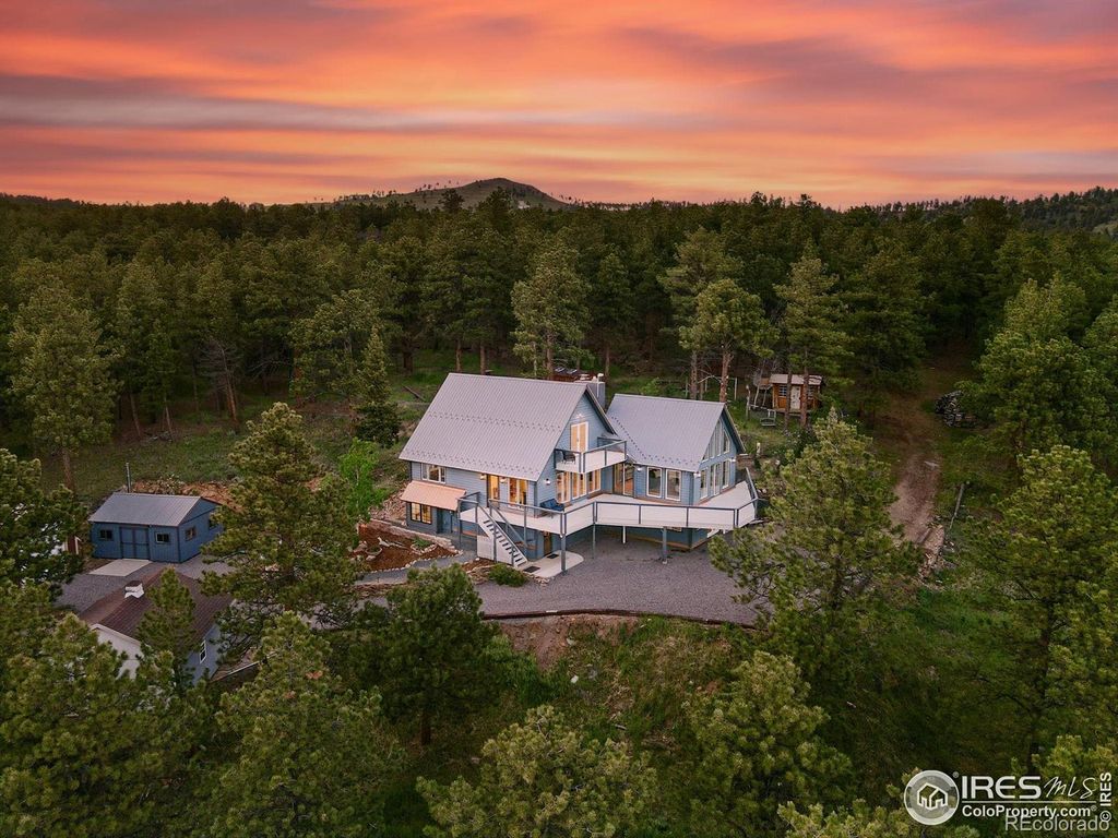 Photo of 31 Wild Tiger Lane, Boulder, CO 80302 (MLS # IR1051001)