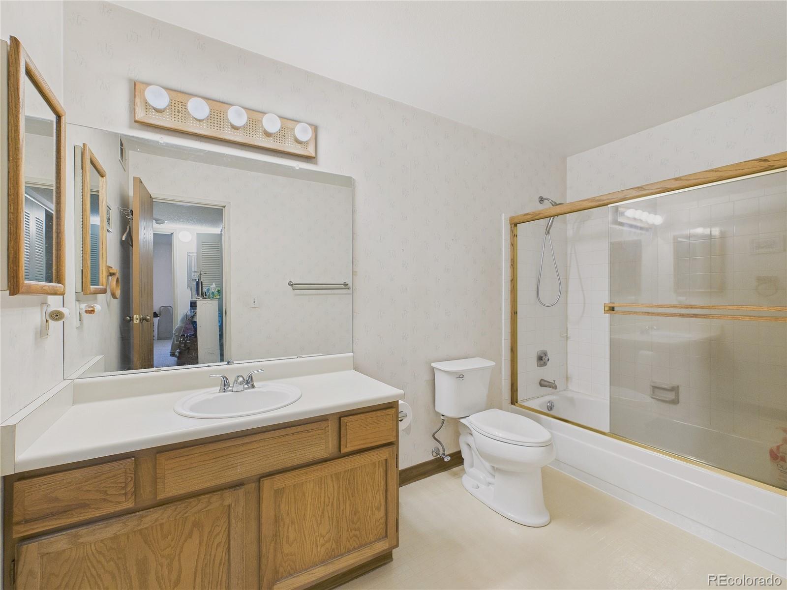 10251 W 44th Avenue 2-203