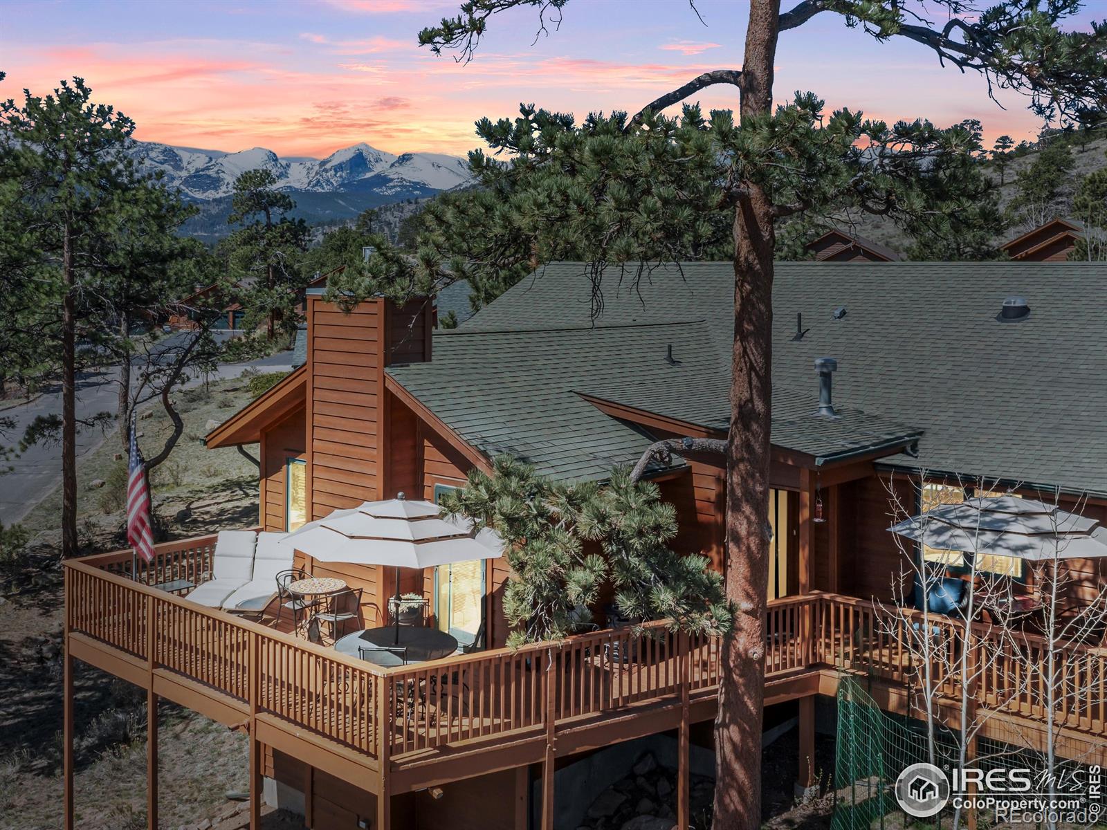 658 Cedar Ridge Circle