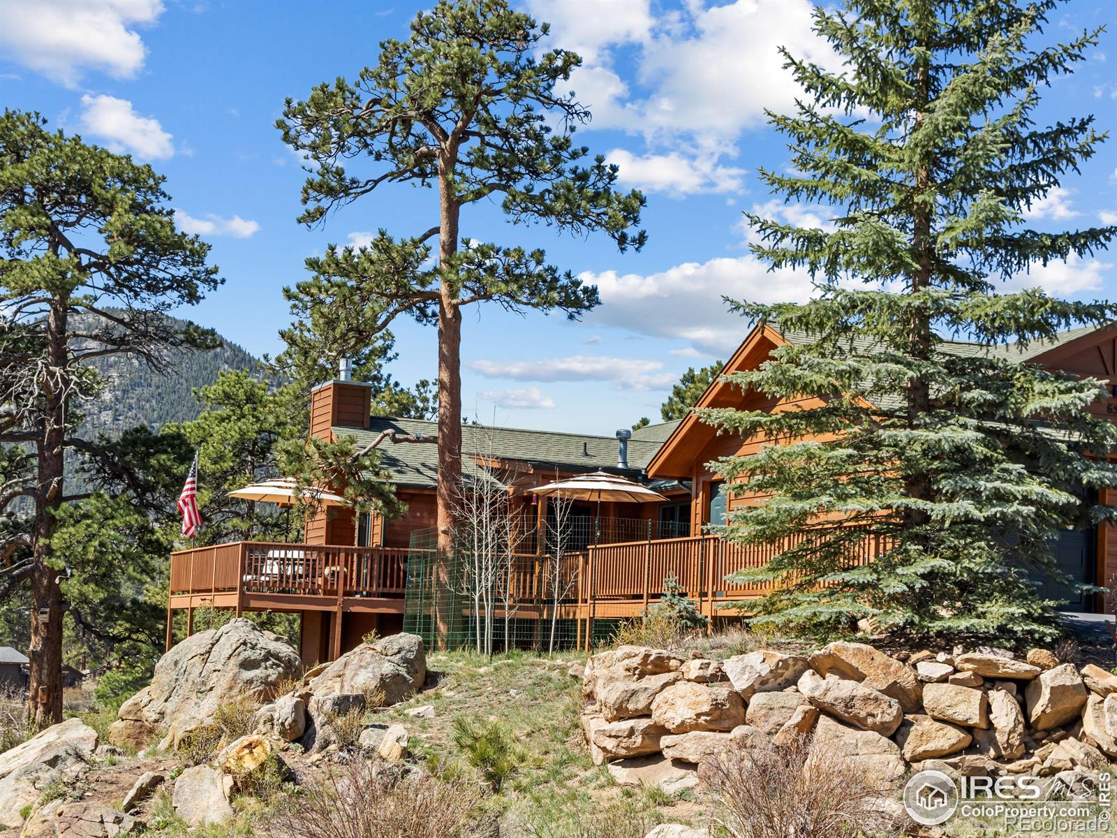 658 Cedar Ridge Circle