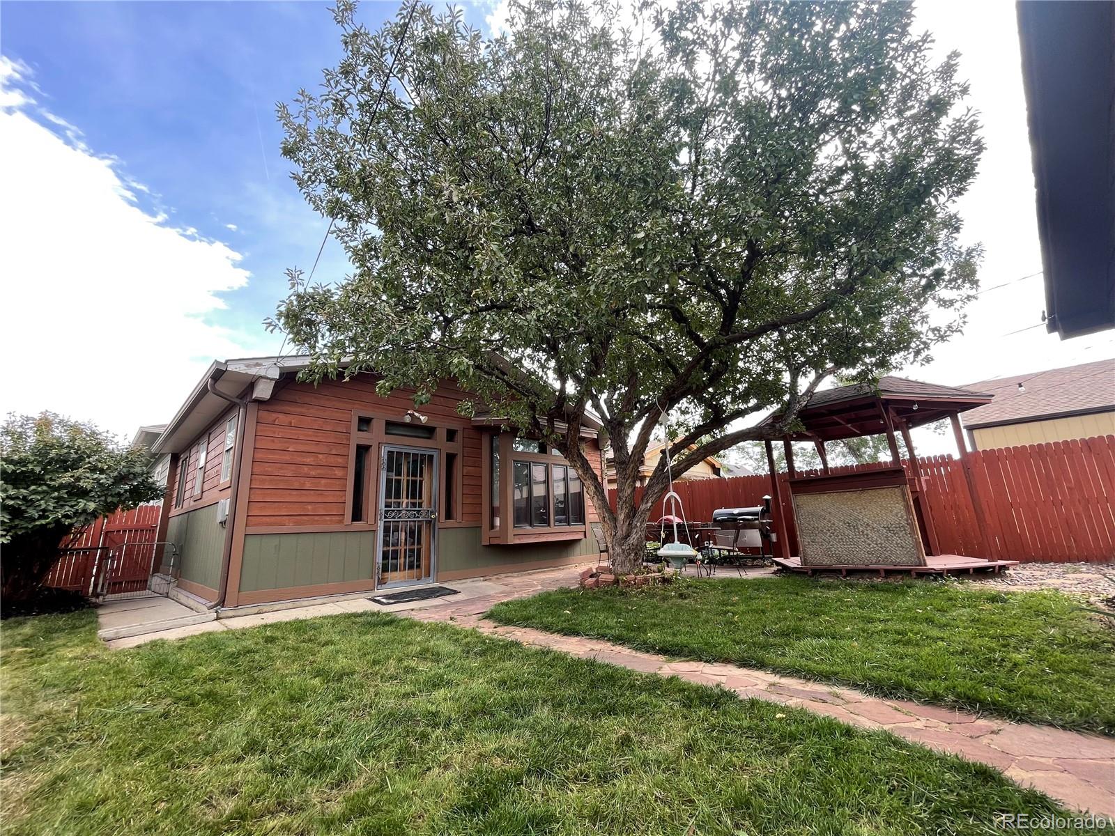 4851 Knox Court