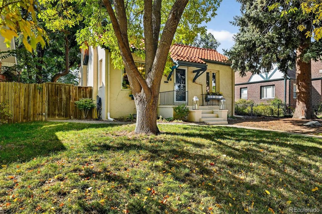 Photo of 2985 Birch Street, Denver, CO 80207 (MLS # 8895949)