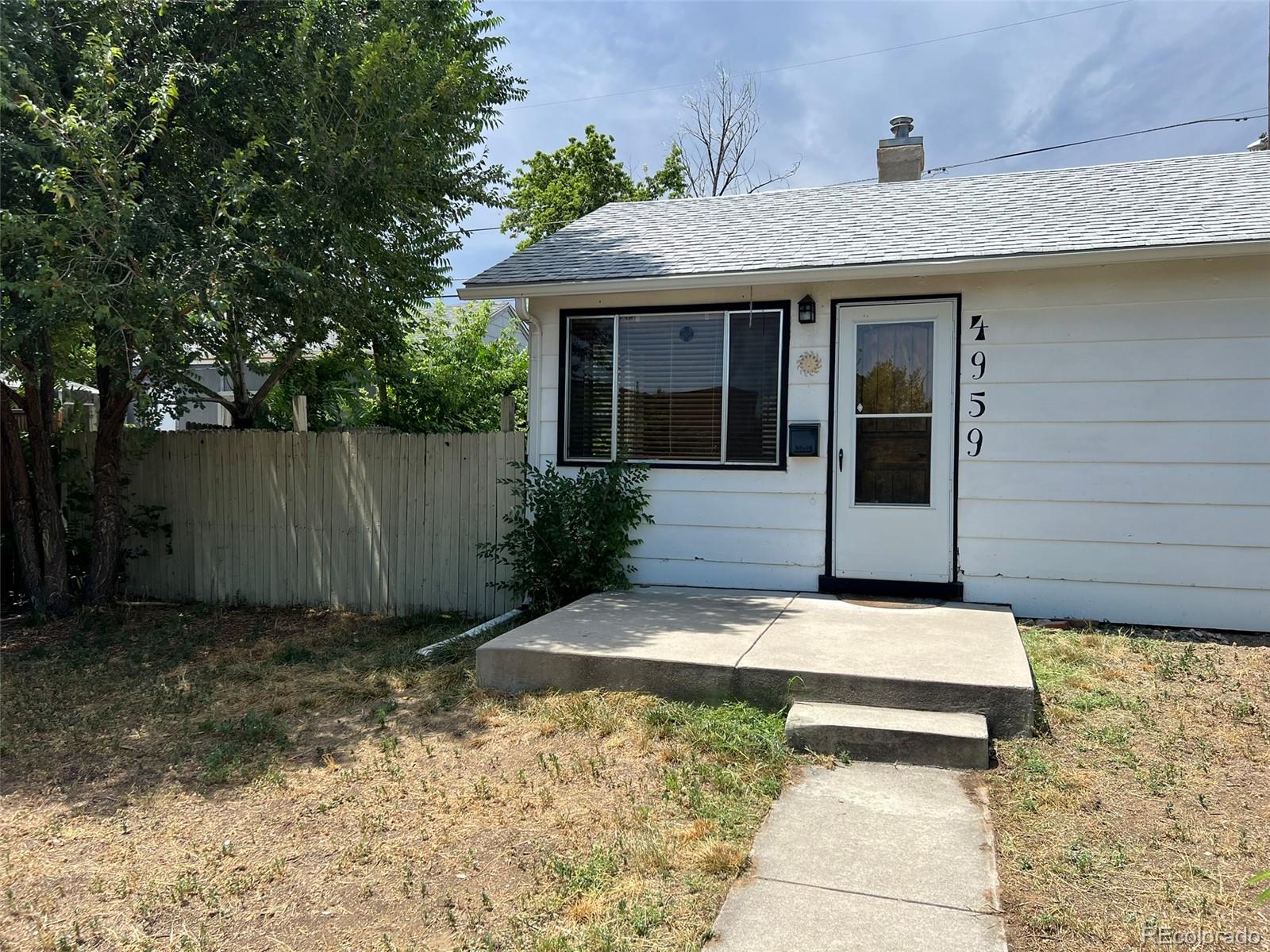 4959 Beach Court