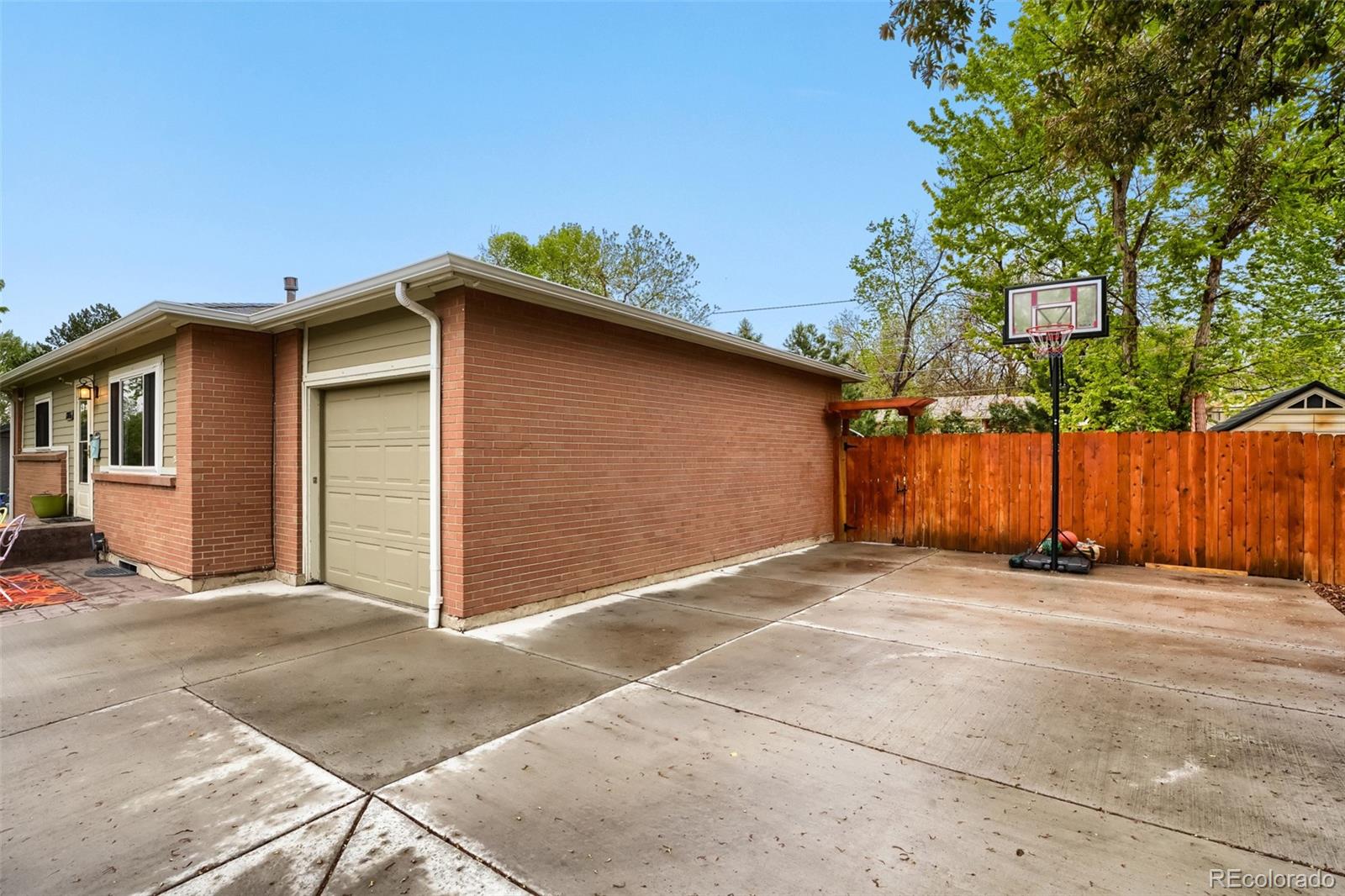 12066 W Virginia Place